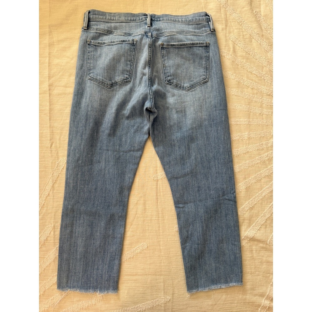 FRAME Le Beau Crop Jeans Women's 28 Distressed Light Wash Raw Hem - Picture 3 of 8